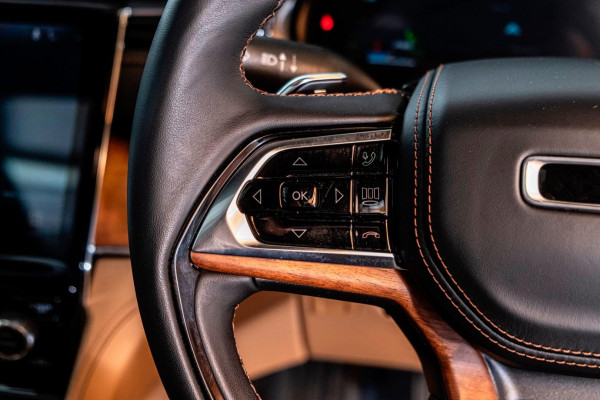 2023 Jeep Grand Cherokee WL Summit Reserve 4xe SUV image 11
