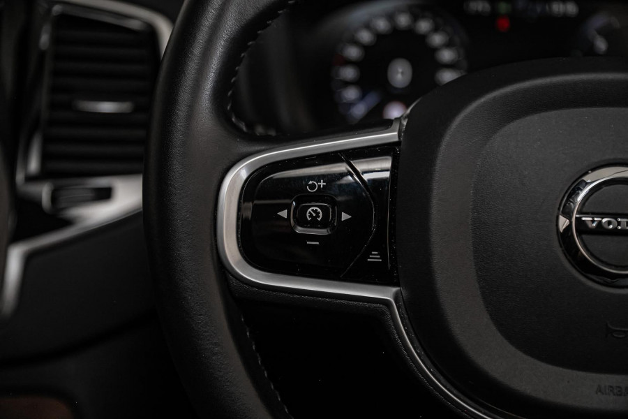 2020 Volvo XC90 L Series D5 Inscription SUV Image 22