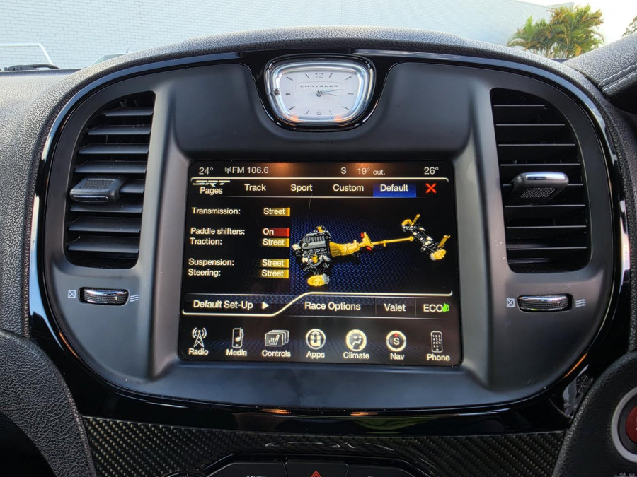 2017 Chrysler 300 LX SRT Sedan Image 21