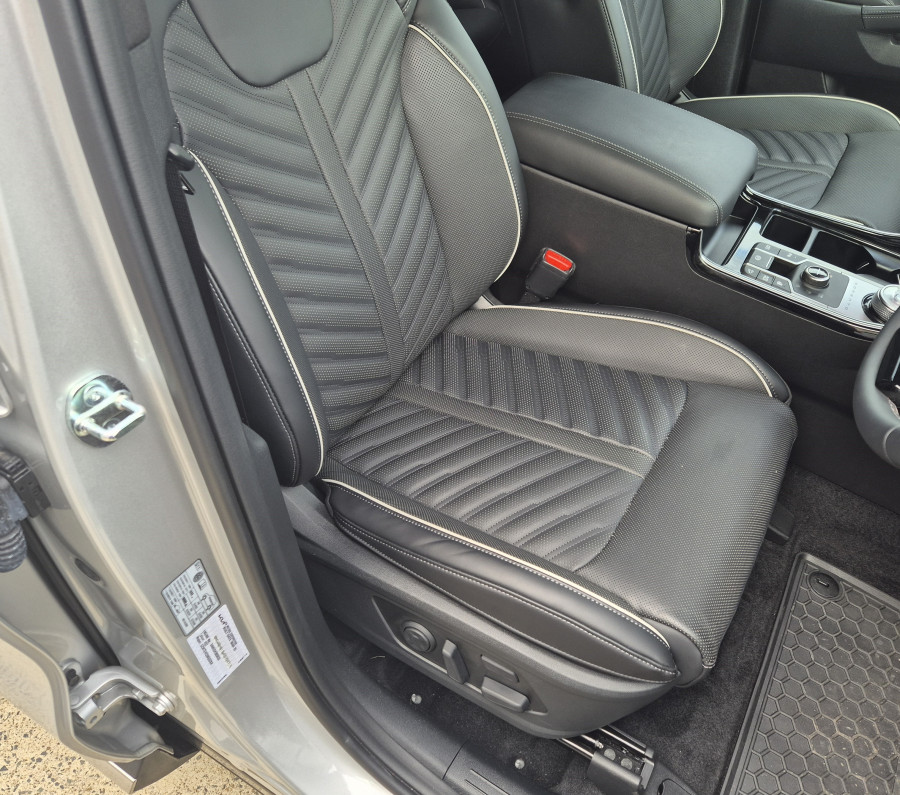 2025 Kia Sorento MQ4 PE GT-Line SUV Image 10