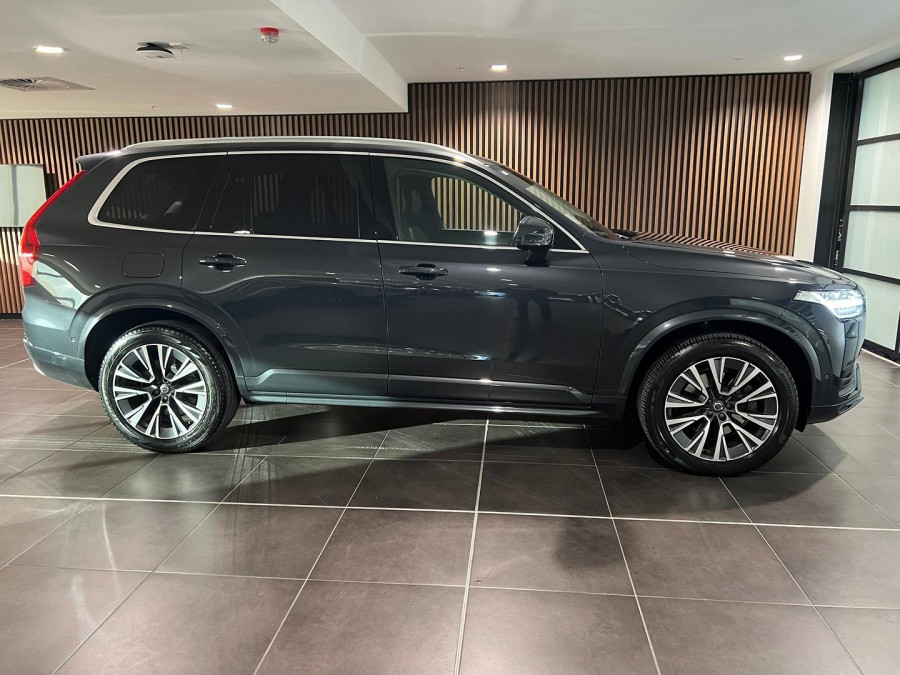 2021 MY22 Volvo XC90 L Series B5 Momentum SUV Image 5