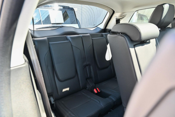 2025 MY25.5 Land Rover Discovery Sport L550 P200 S SUV