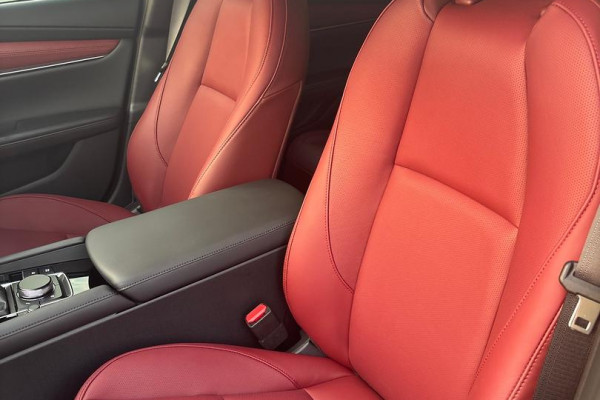 2026 Mazda 3 BP Series G25 GT Hatch Image 3