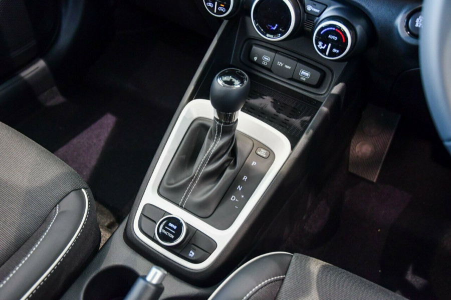 2024 Hyundai Venue QX.V5 Elite SUV Image 14