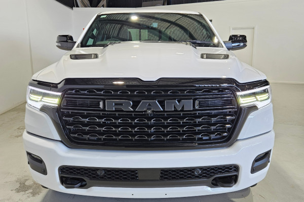 2025 Ram 1500 LIMITED Ute
