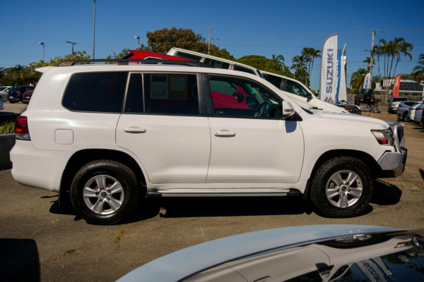 2016 Toyota LandCruiser VDJ200R GXL SUV Image 4
