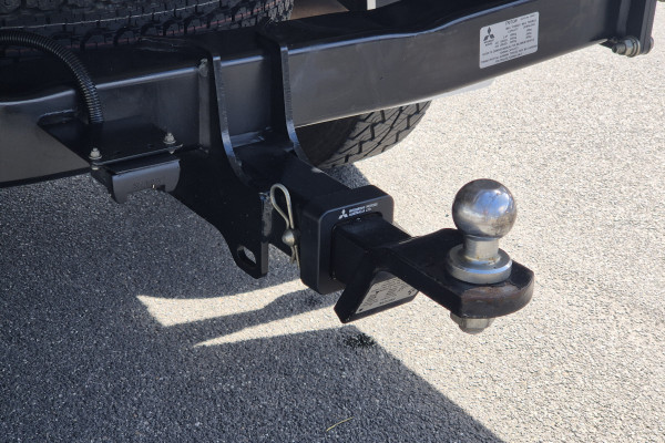 2022 MY22.5 Mitsubishi Triton MR GLX Cab Chassis Image 5
