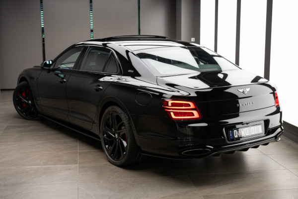 2025 Bentley Flying Spur 3S Speed V8 Sedan image 12