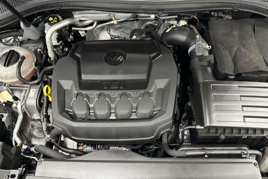 2016 Volkswagen Tiguan 5N 132TSI SUV Image 11