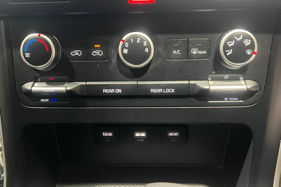 2021 MY22 Kia Carnival KA4 S People Mover Image 15