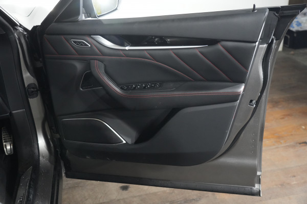 2021 Maserati Levante GranSport SUV image 30