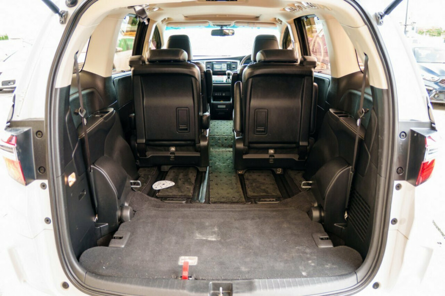 2015 Honda Odyssey 5th Gen VTi-L Wagon Image 7