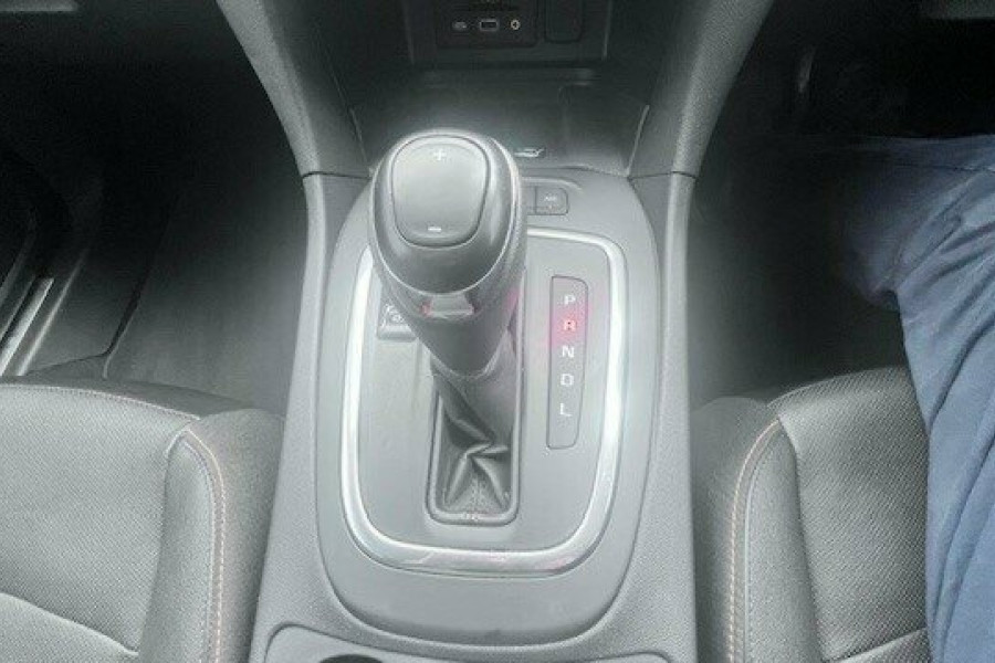 2020 Holden Equinox EQ LTZ-V SUV Image 18
