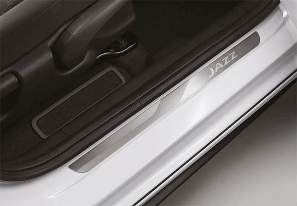 <img src="Door Sill Garnish Set