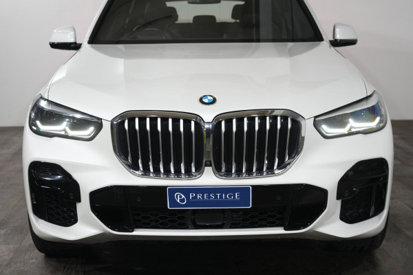 2022 BMW X5 xDrive30d SUV Image 3