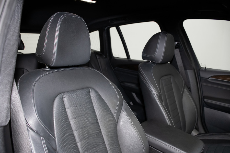 2018 BMW X3 xDrive30i SUV Image 4