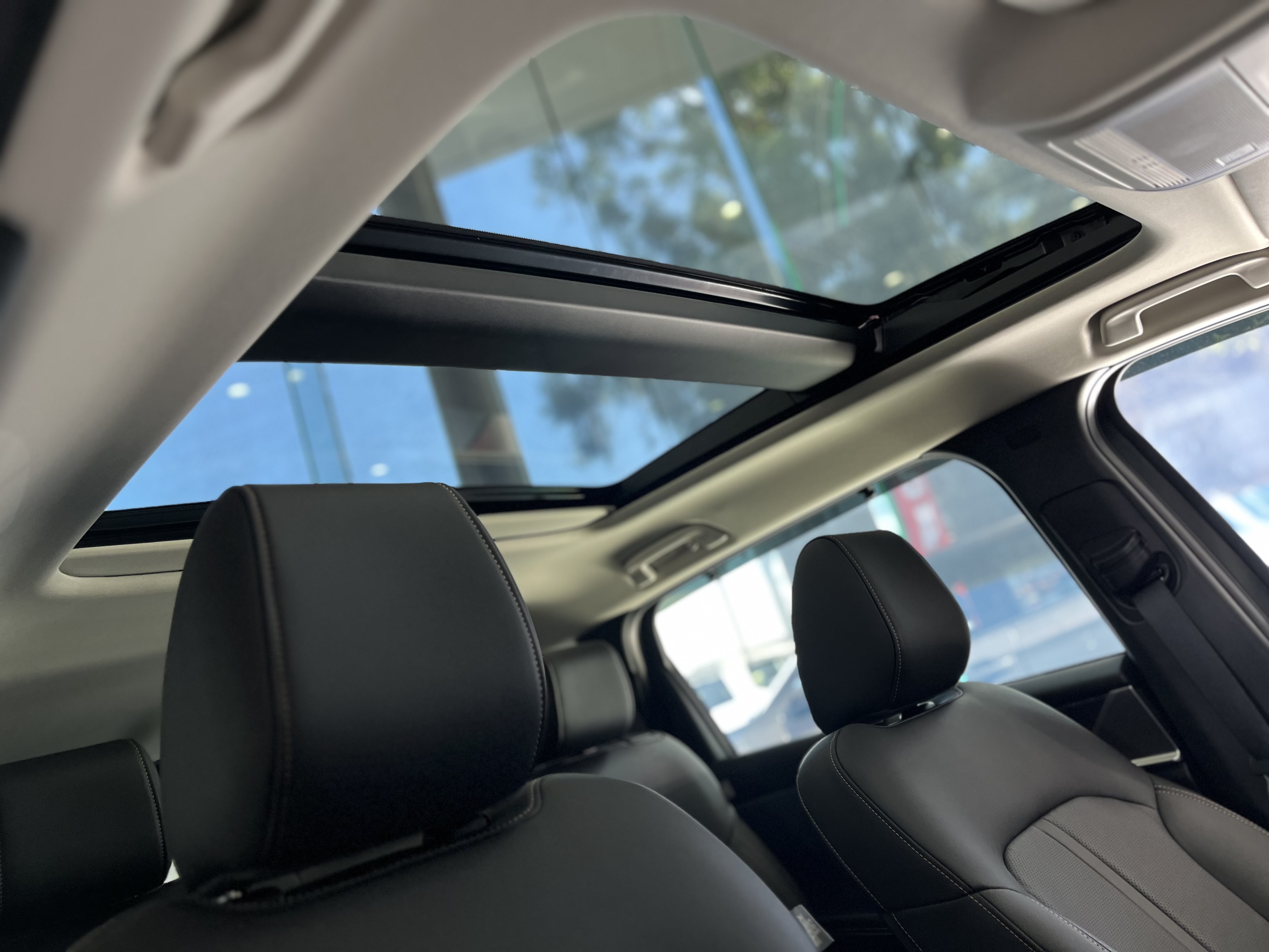 2025 MY24 Mazda CX-80 KL G40e GT SUV Image 11
