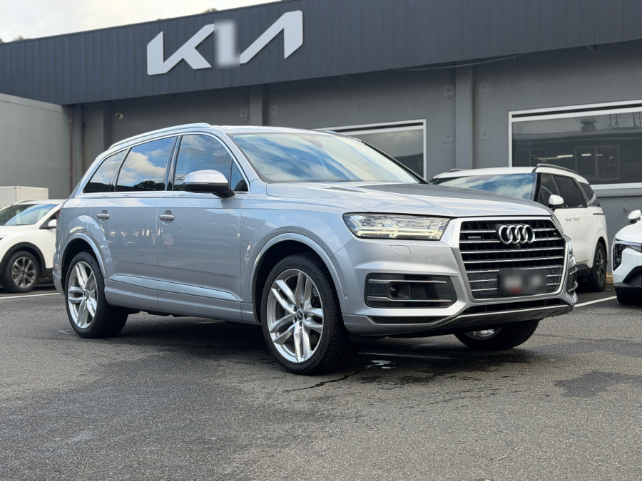 2018 MY19 Audi Q7 4M 45 TDI SUV Image 4