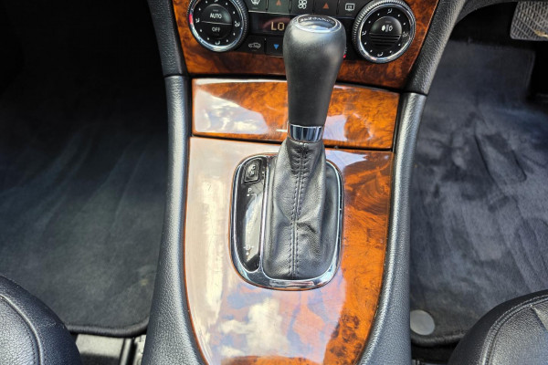 2008 Mercedes-Benz CLK-Class A209 CLK200 Kompressor Elegance Coupe Image 19