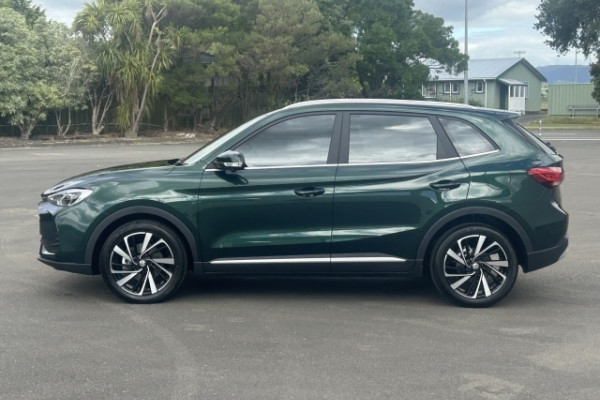 2025 MG ZS ZS32 Essence SUV Image 5