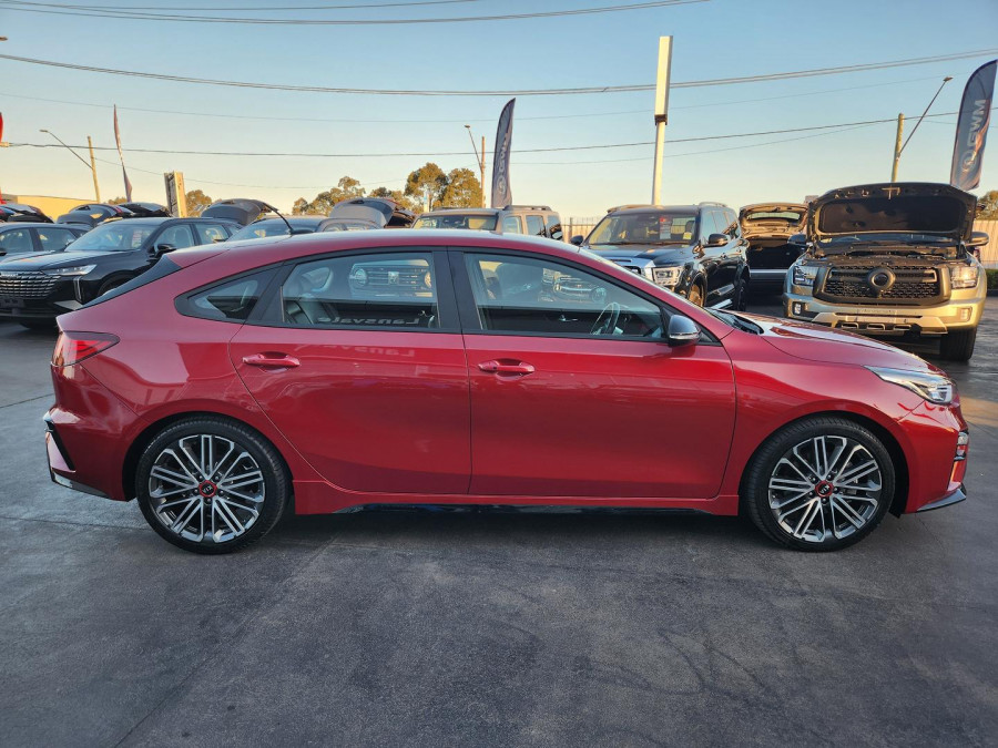 2020 MY1  Kia Cerato BD GT Hatch Image 2