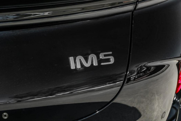 2026 MY25 MG IM5 P12L Performance Hatch Image 8