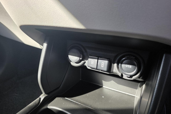 2026 Suzuki Swift UZ Hybrid Plus Hatch Image 21