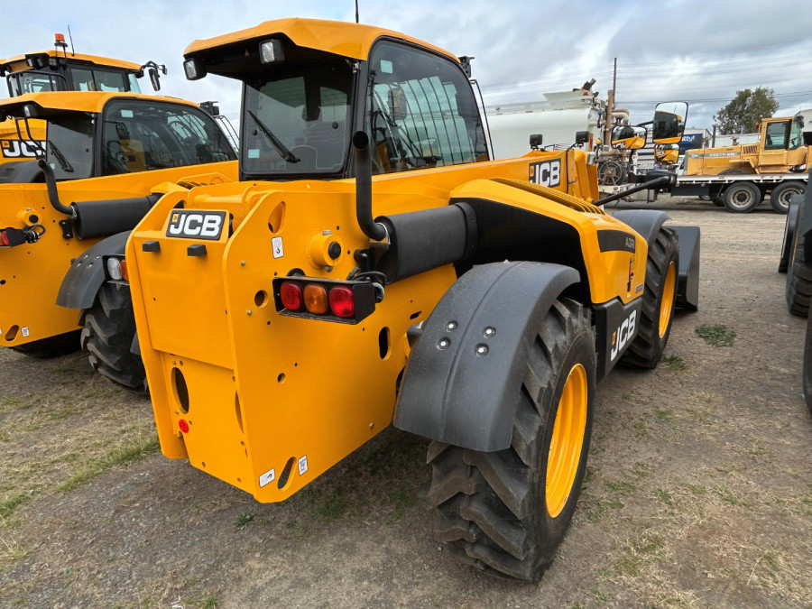 2026 JCB TELEHANDLER - AG Telescopic Handler Image 3