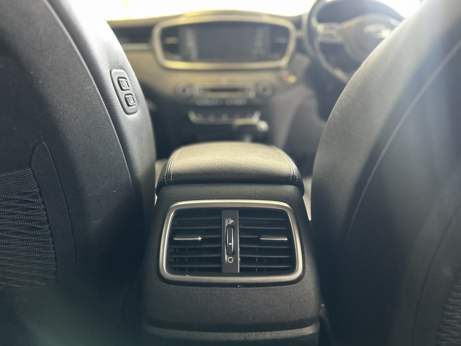 2017 Kia Sorento UM Platinum SUV Image 17