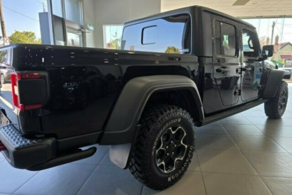 2023 Jeep Gladiator JT Rubicon Pickup Image 5