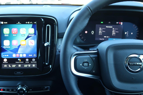 2025 MY26 Volvo XC40 XZ Plus B4 SUV Image 21