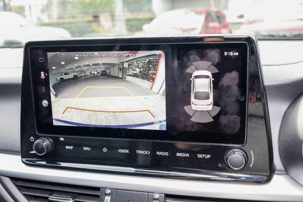 2022 MY23 Kia Cerato BD GT Hatch Image 17