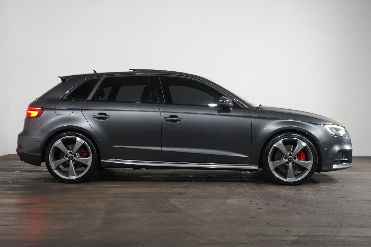 2020 Audi S3 2.0 Tfsi Quattro Hatch Image 4