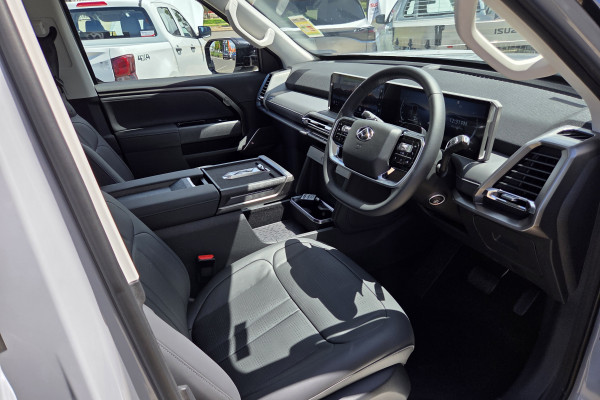 2025 LDV Terron 9 EKK1C Evolve Ute Image 9