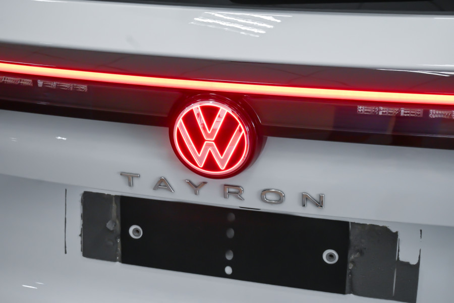 2025 Volkswagen Tayron R4 195TSI R-Line SUV Image 24
