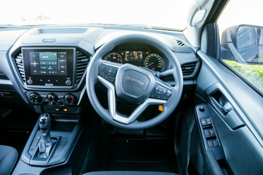 2025 MY25.5 Isuzu D-MAX RG SX High Ride Cab Chassis Image 7