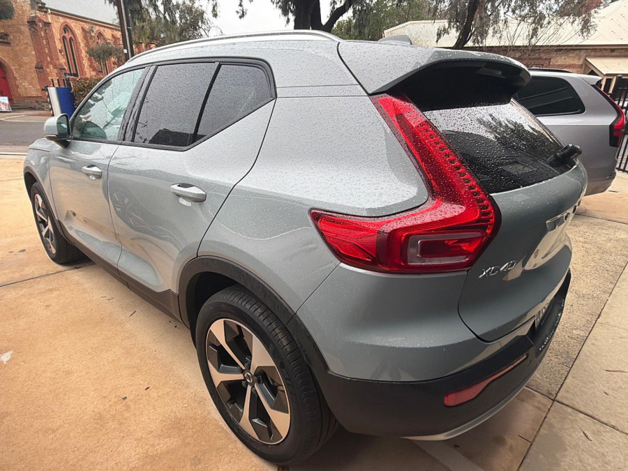 2025 MY26 Volvo XC40 XZ Plus B4 SUV Image 7