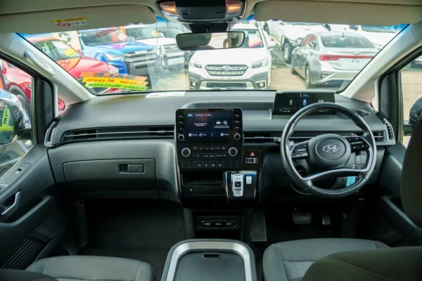 2022 Hyundai Staria US4.V1  People Mover Image 17