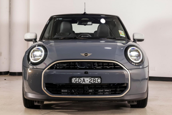 2025 MINI Cooper F67 C Favoured Convertible image 4