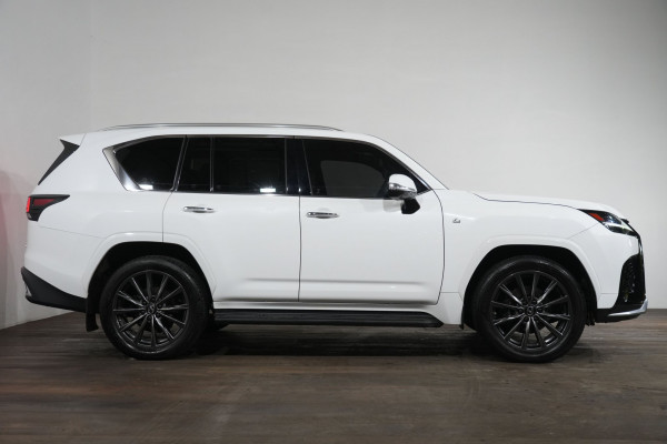 2023 Lexus Lx600 F Sport SUV Image 4