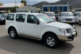 Nissan Nissan ST R51 