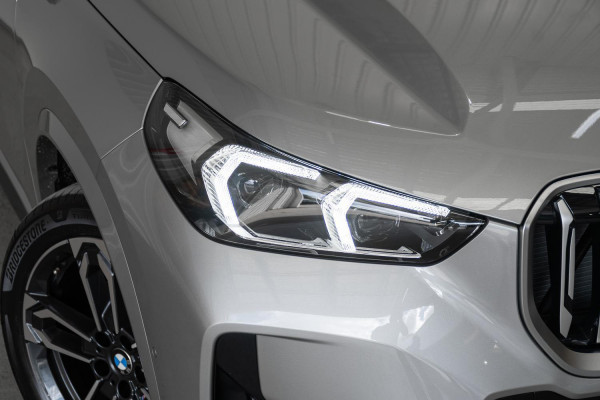 2026 BMW X1 U11 xDrive20i M Sport SUV image 23