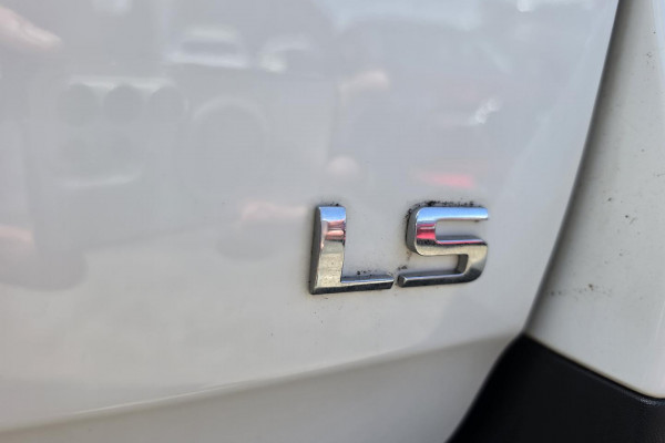 2015 Holden Captiva CG LS SUV Image 24