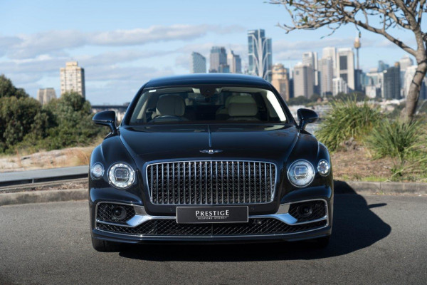 2021 Bentley Flying Spur W12 Sedan Image 2