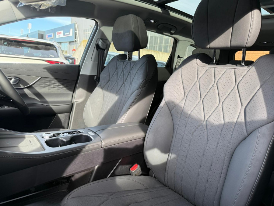 2026 Chery Tiggo 8 T31 Super Hybrid Ultimate SUV Image 21