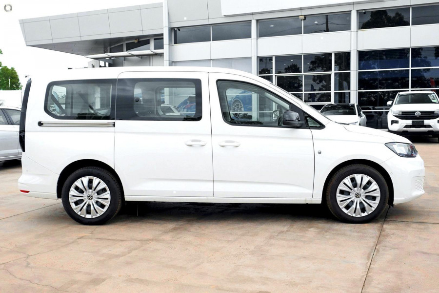 2026 MY25 Volkswagen Caddy 5  Van Image 5
