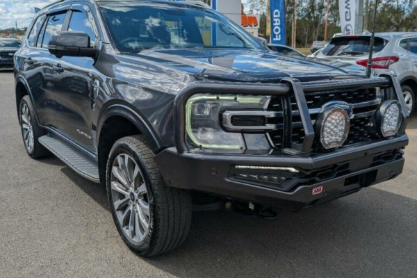 2025 MY25.5 Ford Everest UB Platinum SUV Image 1