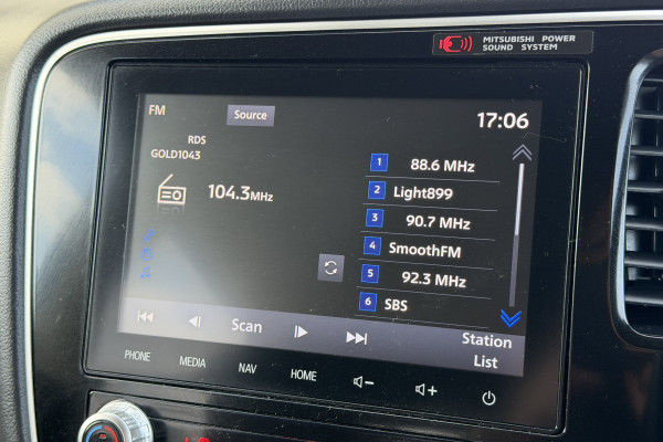 2019 MY20 Mitsubishi Outlander ZL Exceed SUV Image 31