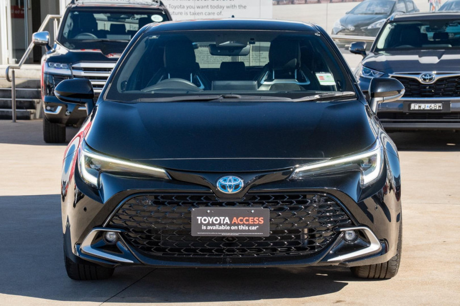 2025 Toyota Corolla ZWE219R  ZR Hybrid Hatch Image 4