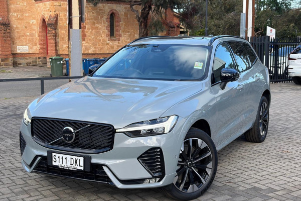 2025 MY26 Volvo XC60 UZ Ultra B5 Dark SUV Image 1